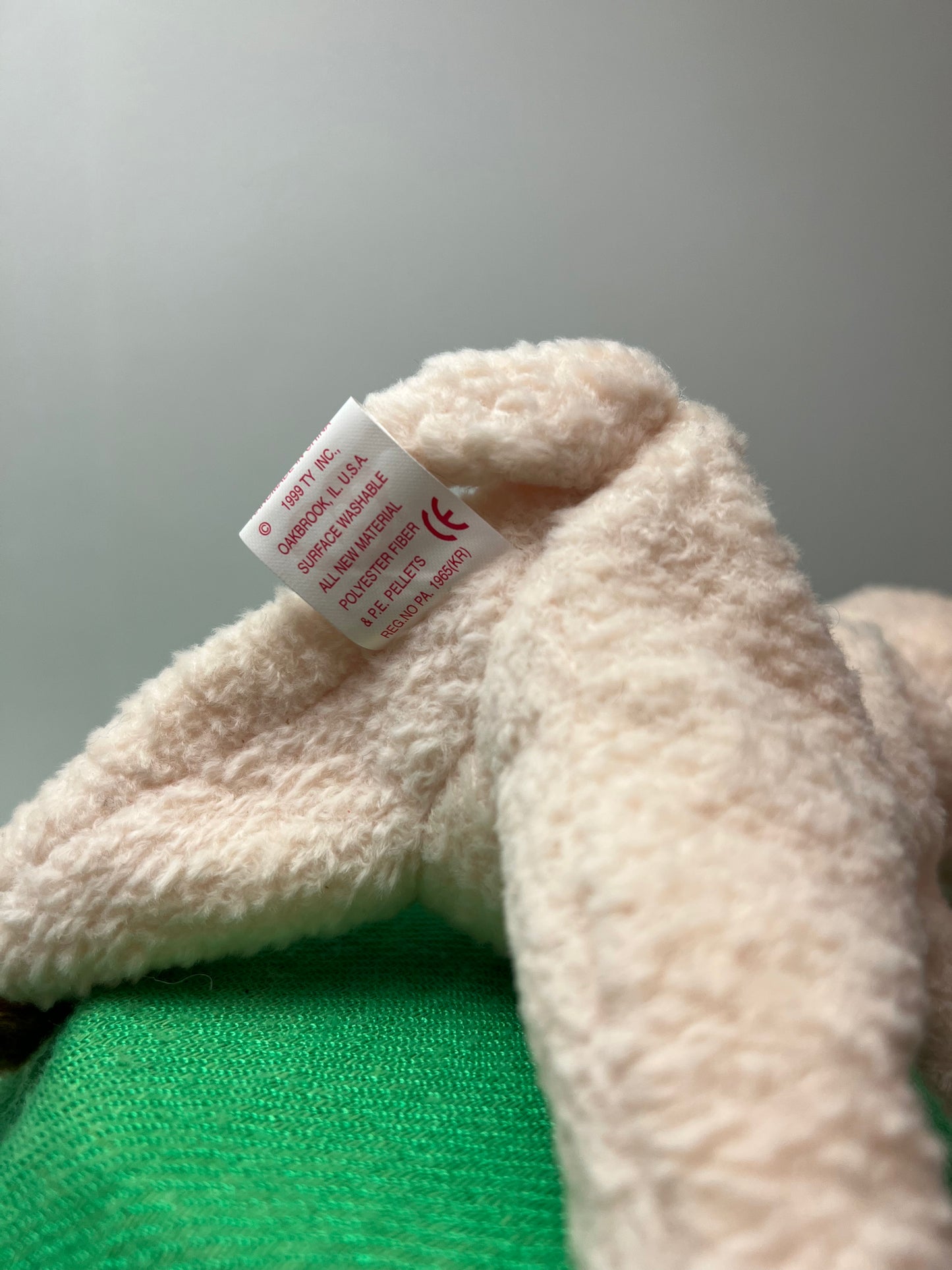 Ty Beanie Baby: Ewey the Sheep | Stuffed Animal | MINT | Rare with MULTIPLE ERRORS