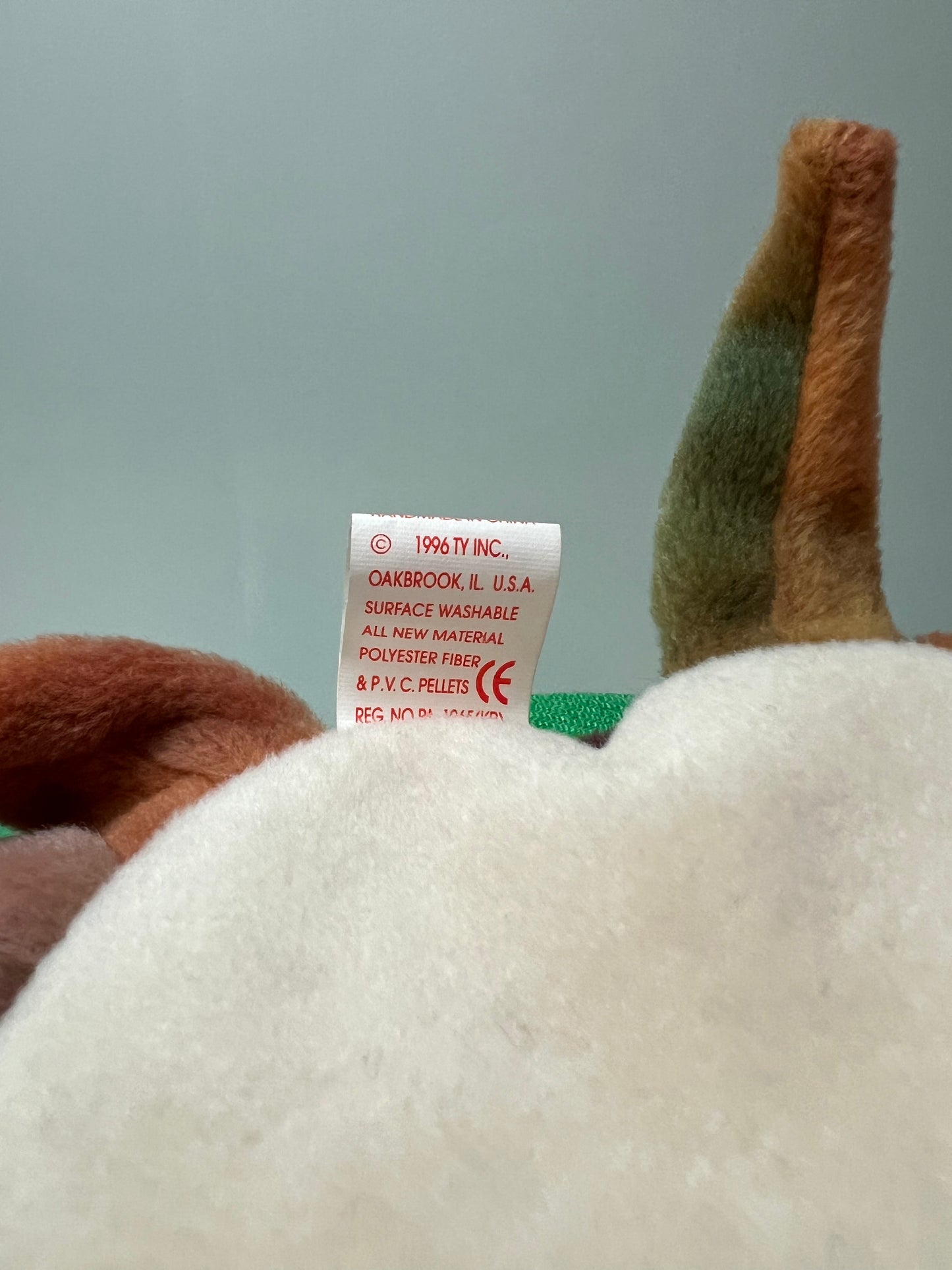 Claude the Crab Beanie Baby (non-rare)