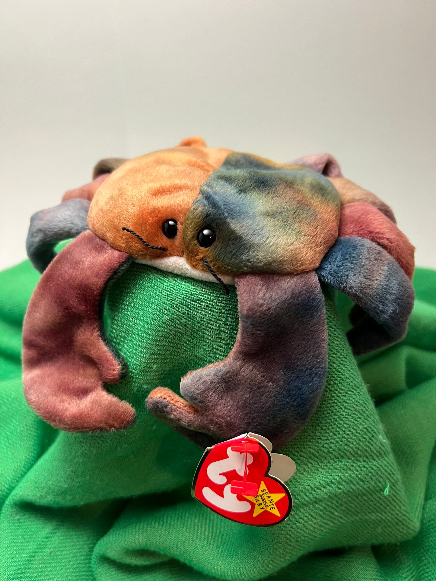 Claude the Crab Beanie Baby (non-rare)